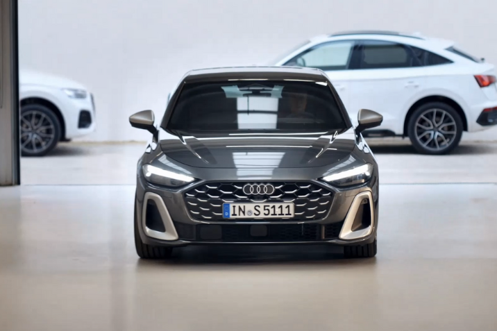 Imagine service octombrie - Audi